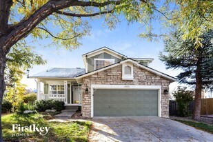 19032 E Whitaker Pl in Aurora, CO - Building Photo