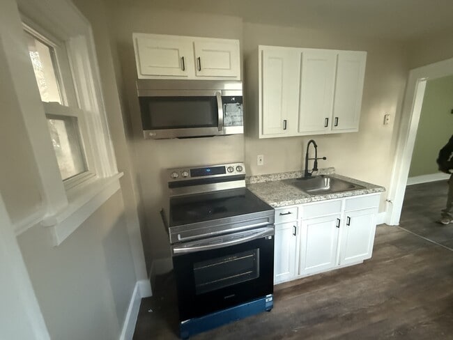 property at 2900 Clermont Ave