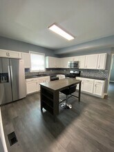 206 Columbus Ave, Unit 1 in Syracuse, NY - Foto de edificio - Building Photo