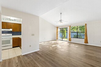 4345 SW 20th Ln in Gainesville, FL - Building Photo - Building Photo