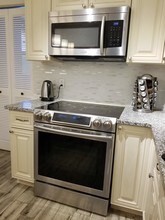 6300 NW 2nd Ave-Unit -309 in Boca Raton, FL - Building Photo - Building Photo