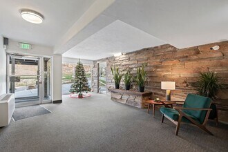 8 Hillside Ave in Salt Lake City, UT - Building Photo - Building Photo