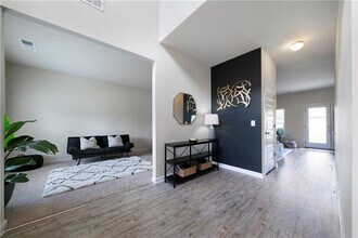303 Horizon Trace in Loganville, GA - Building Photo - Building Photo