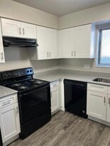 Blackhawk Apartments in Fort Wayne, IN - Building Photo