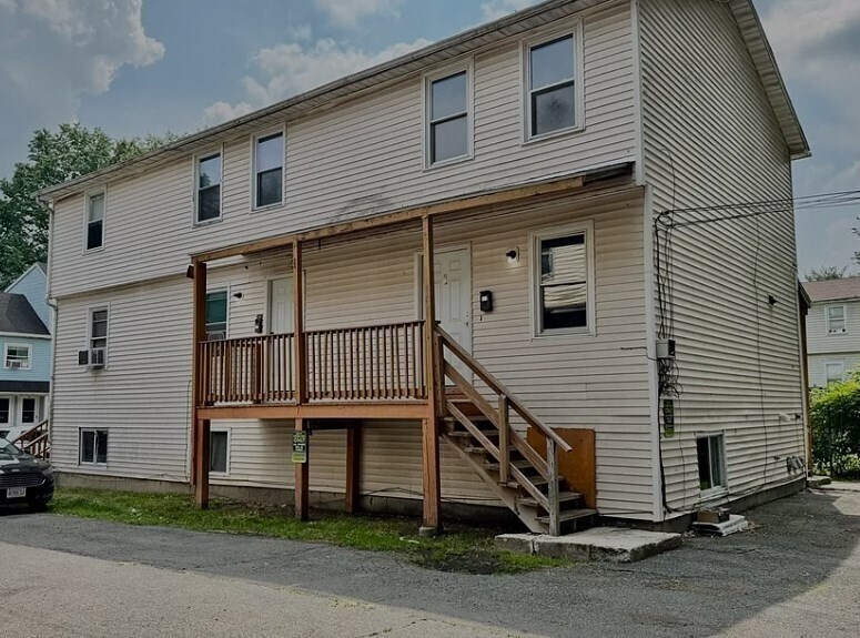 86 Washburn St in Springfield, MA - Building Photo