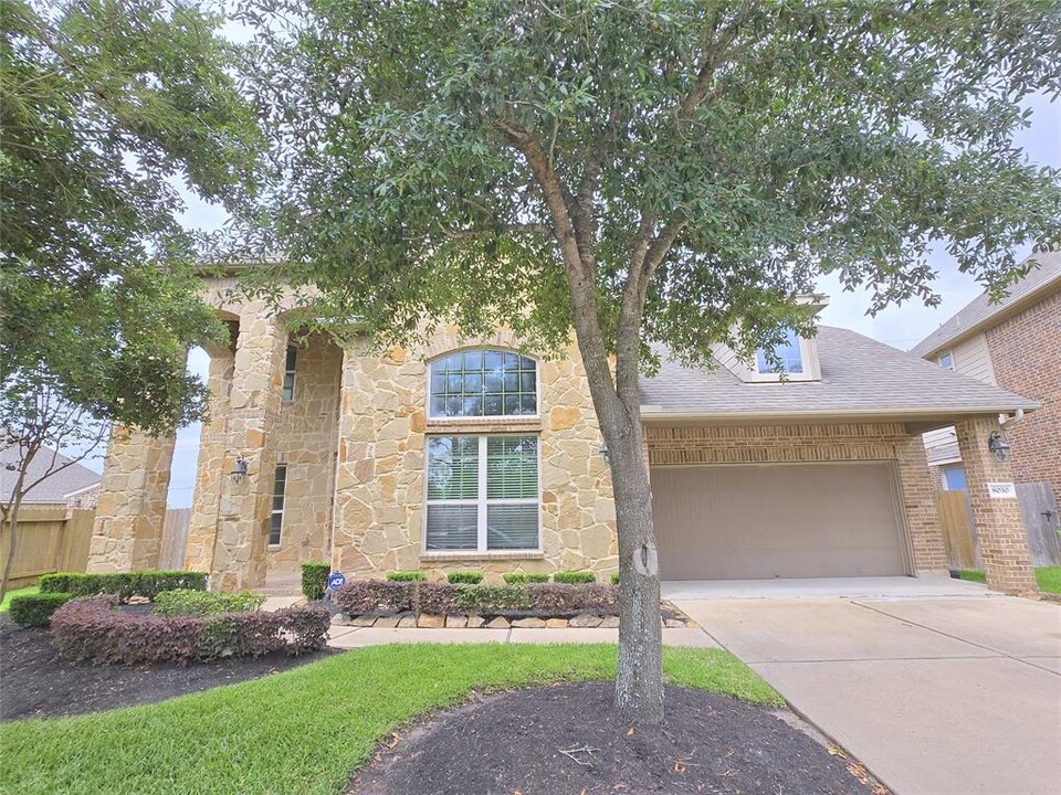 8030 Garland Path Bend Ln in Richmond, TX - Building Photo