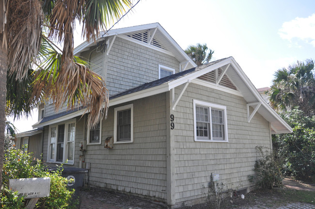 99 Beach Ave in Atlantic Beach, FL - Building Photo - Building Photo