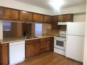 3308 Dunliegh Dr in Austin, TX - Building Photo - Building Photo