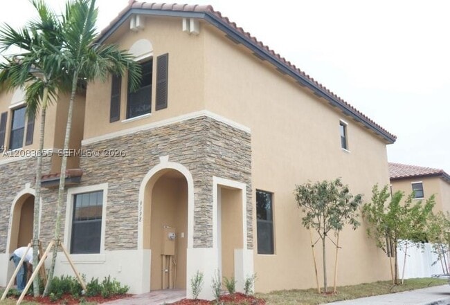 property at 9398 W 32nd Ln