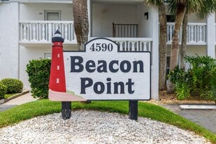 4590 S Atlantic Ave in Ponce Inlet, FL - Building Photo