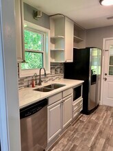 113 Jennifer Ln SW in Marietta, GA - Foto de edificio - Building Photo
