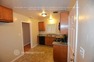 3231 Arthur Way in Sacramento, CA - Building Photo - Building Photo