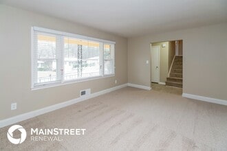 3919 Wisteria Ln SW in Atlanta, GA - Building Photo - Building Photo