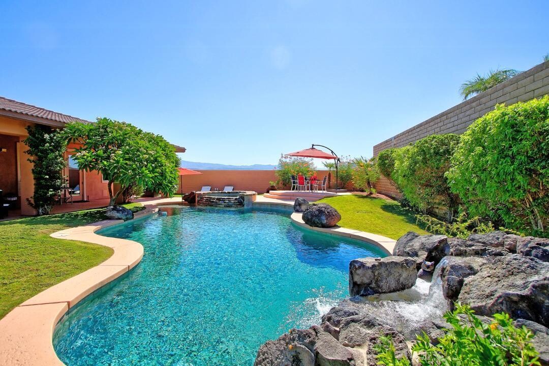 134 Via Tuscany in Rancho Mirage, CA - Building Photo