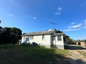 6724 Centreville Rd in Centreville, VA - Building Photo - Building Photo