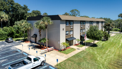 Ormond Shores Apartments in Ormond Beach, FL - Building Photo - Building Photo