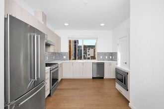 1488 159th Pl NE in Bellevue, WA - Building Photo - Building Photo