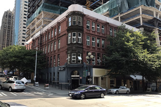 103-109 University St in Seattle, WA - Building Photo - Primary Photo