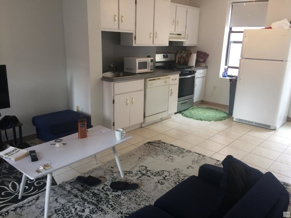 24 Charter St-Unit -2R in Boston, MA - Building Photo