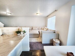 447 S Pegasus Way in Saratoga Springs, UT - Building Photo - Building Photo