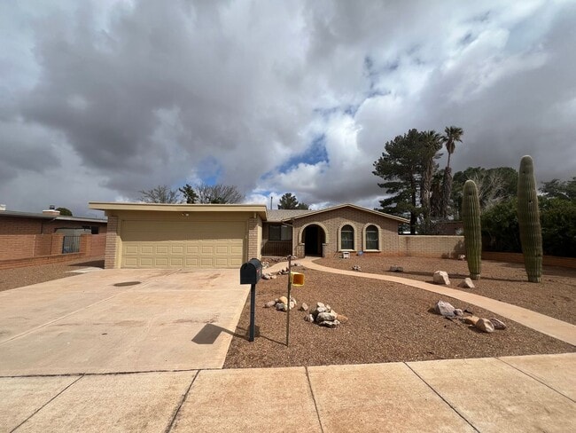 501 Suffolk Dr in Sierra Vista, AZ - Building Photo - Building Photo