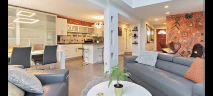 1430 Waukegan Rd in Deerfield, IL - Building Photo - Building Photo