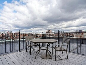 180 Commonwealth Ave, Unit C in Boston, MA - Foto de edificio - Building Photo