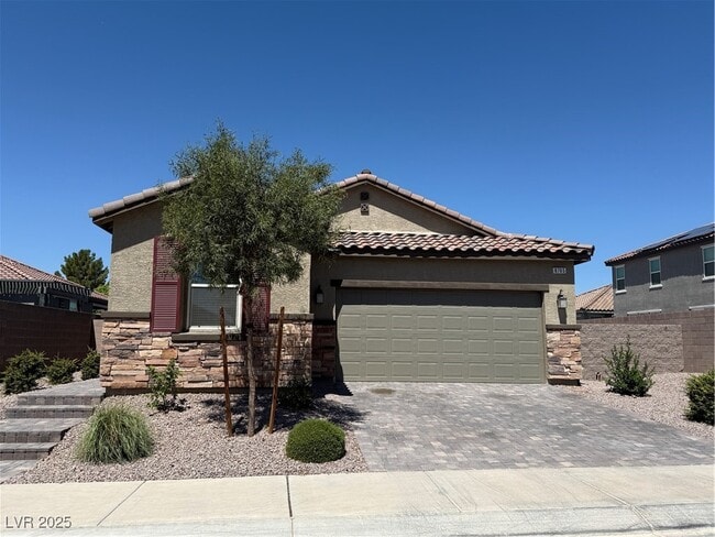 property at 8765 Crestwood Hls St