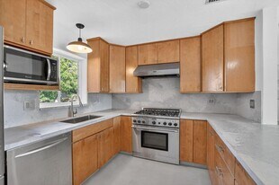 467 NE 31st St in Boca Raton, FL - Building Photo