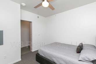 315 5th St in West Des Moines, IA - Foto de edificio - Building Photo