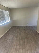 344 S Willie James Jones Ave in San Diego, CA - Building Photo - Building Photo