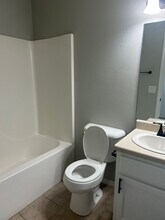 3302 SW Landau Ct in Bentonville, AR - Building Photo - Building Photo