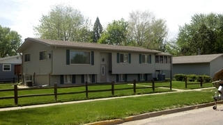829 Jane St in Vermillion, SD - Building Photo