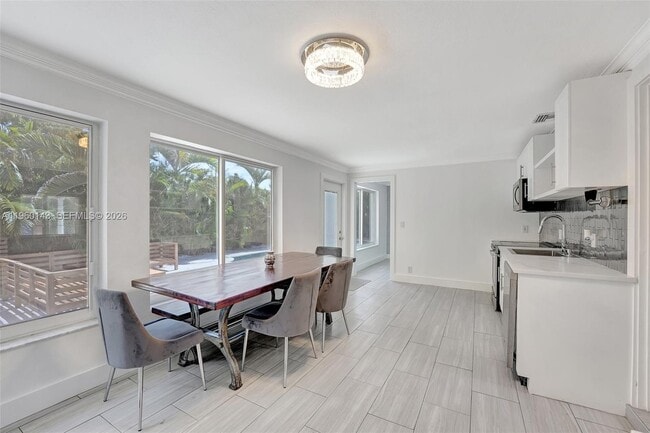 701 NE 8th St in Pompano Beach, FL - Building Photo - Building Photo