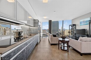 3726 S Las Vegas Blvd in Las Vegas, NV - Building Photo