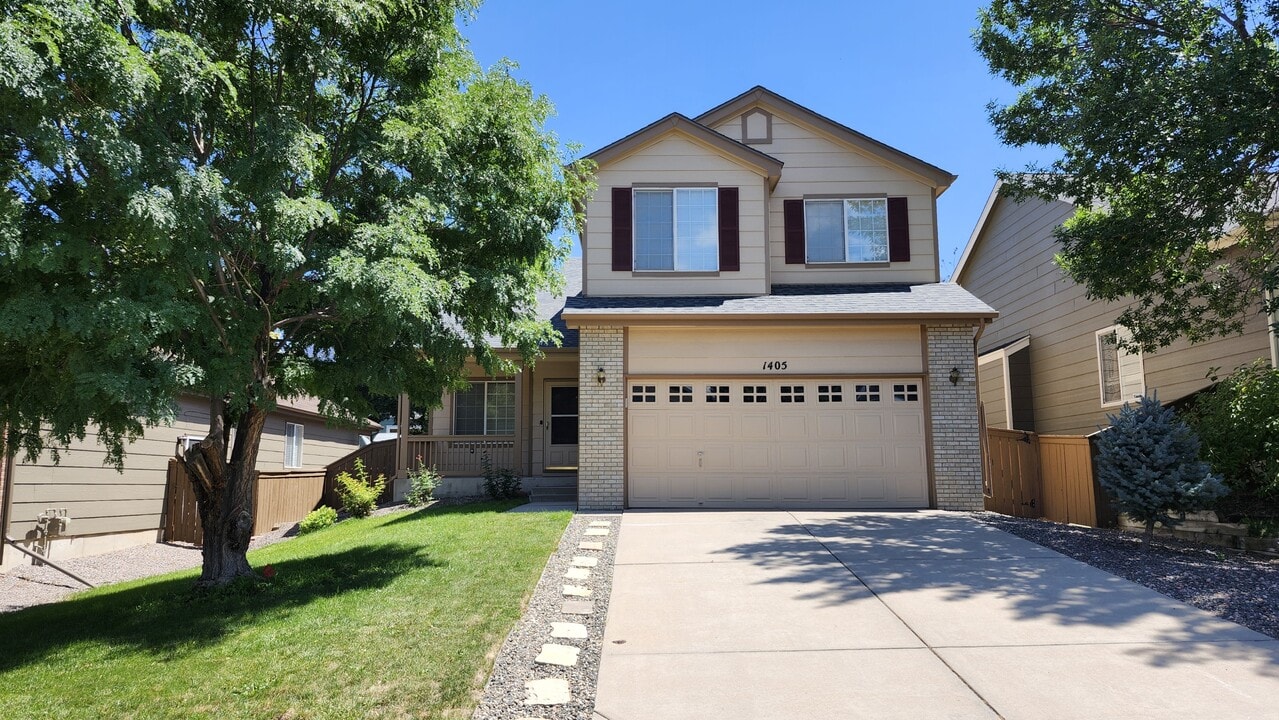 1405 Mulberry Ln in Highlands Ranch, CO - Foto de edificio