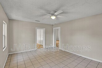 2840 Van Gundy Rd in Jacksonville, FL - Building Photo - Building Photo