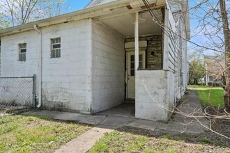 56 S Horton St, Unit 56 in Dayton, OH - Foto de edificio - Building Photo