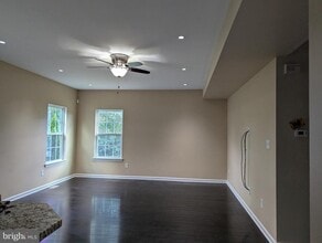 14 Violet Ct in Deptford, NJ - Building Photo - Building Photo