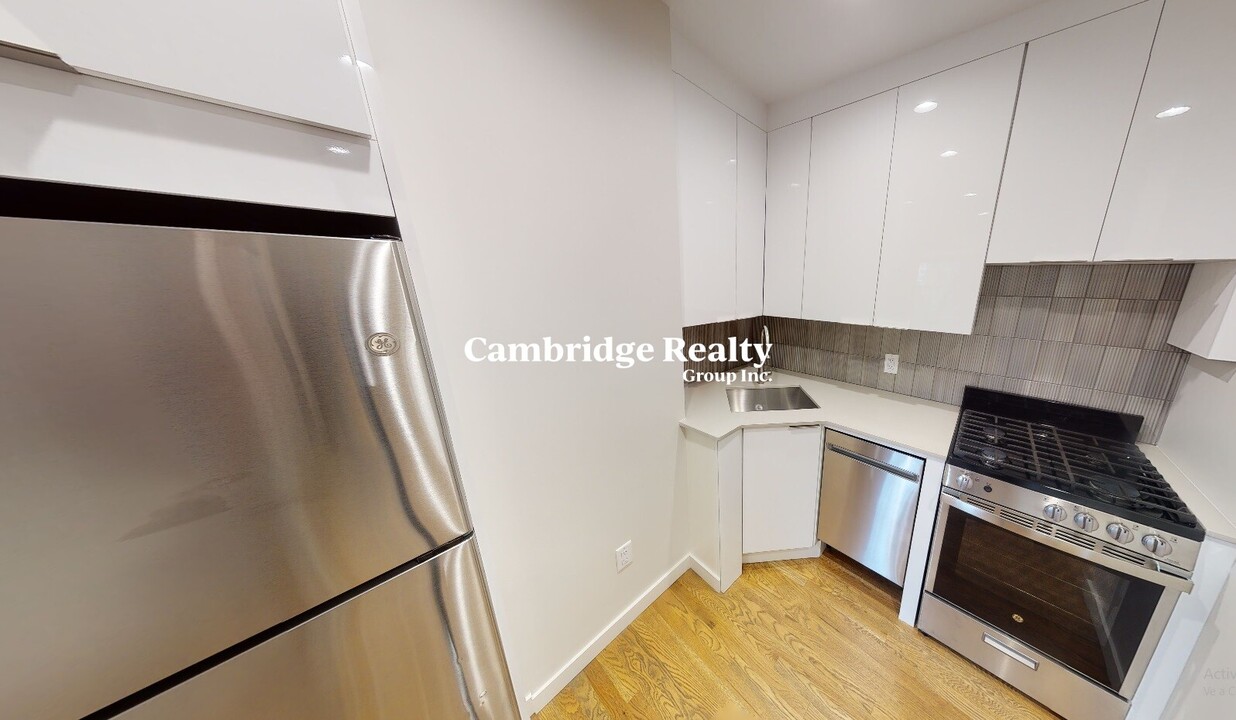 2 Belvidere Pl, Unit 2 in Cambridge, MA - Building Photo