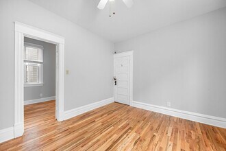 3722 N Bosworth Ave in Chicago, IL - Building Photo - Building Photo