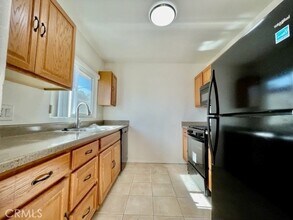 37156 Palo Verde Dr, Unit 6 in Cathedral City, CA - Building Photo - Building Photo