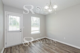 6876 Lockley Ct in Rex, GA - Building Photo - Building Photo