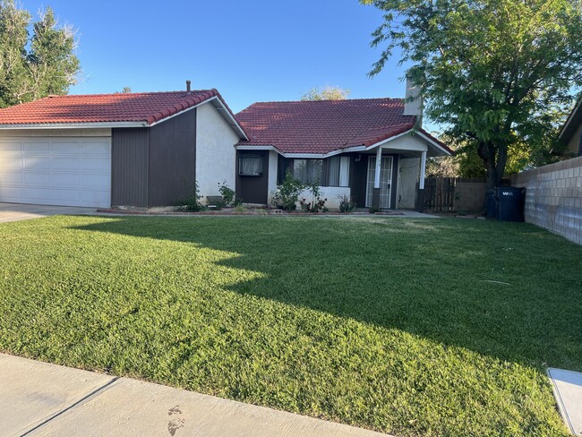 property at 1508 E Ave J2