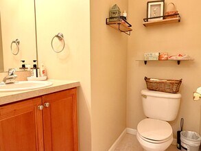 128 Jackson Ave in Princeton, NJ - Foto de edificio - Building Photo