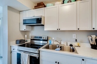 23 Park Pl, Unit 2 in Fort Thomas, KY - Building Photo - Building Photo