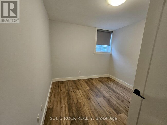 846 Alpine Ave in Ottawa, ON - Building Photo - Building Photo