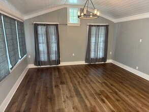 1915 Bataan Rd in Redondo Beach, CA - Building Photo - Building Photo