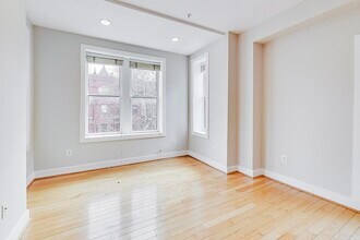 500 M St NW, Unit 3 in Washington, DC - Foto de edificio - Building Photo