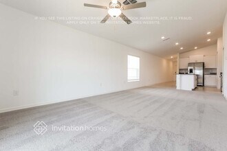 8615 41st Ave E in Palmetto, FL - Building Photo - Building Photo